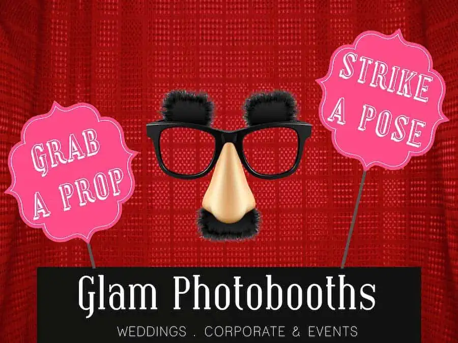 Glam Photobooths Classic Photo Booth Backdrop - Red Chex